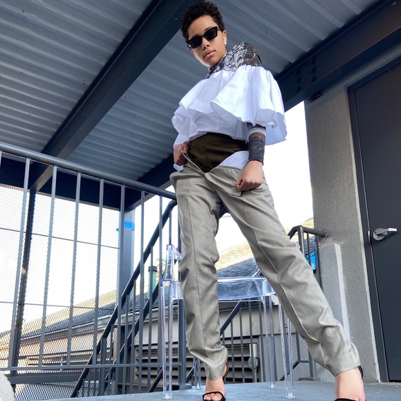 Zara Off-The-Shoulder Top - Picture 2 of 5